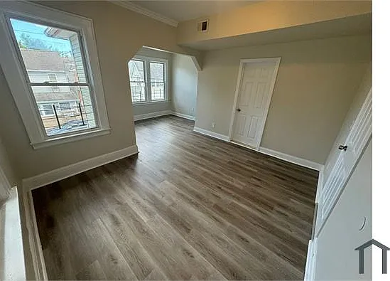 83 Willoughby St #2 — Photo 11