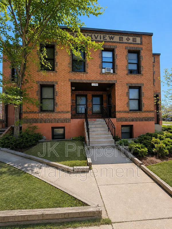 2 bed, 1.0 bath, 850 sqft, $1,400 — Photo 1