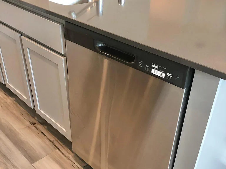 508 Poplar St — Photo 10