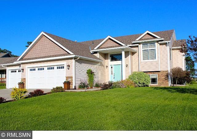 1st image of 1800 Orchid Dr NE