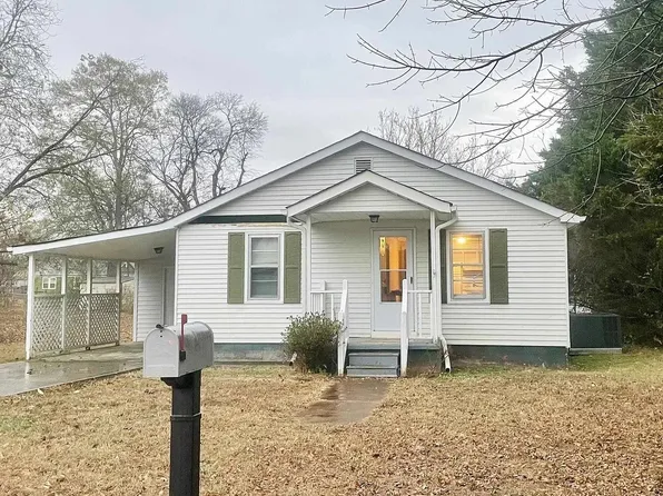 603 W Hobson St, Tuscumbia, AL 35674