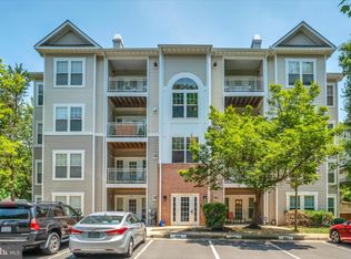 1516 N Point Dr APT 1, Reston, VA 20194