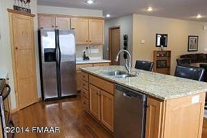 5th image of 615 11th Ave N