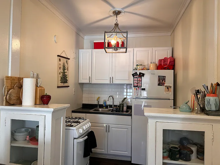 2500 Emerson Ave S #7 — Photo 3