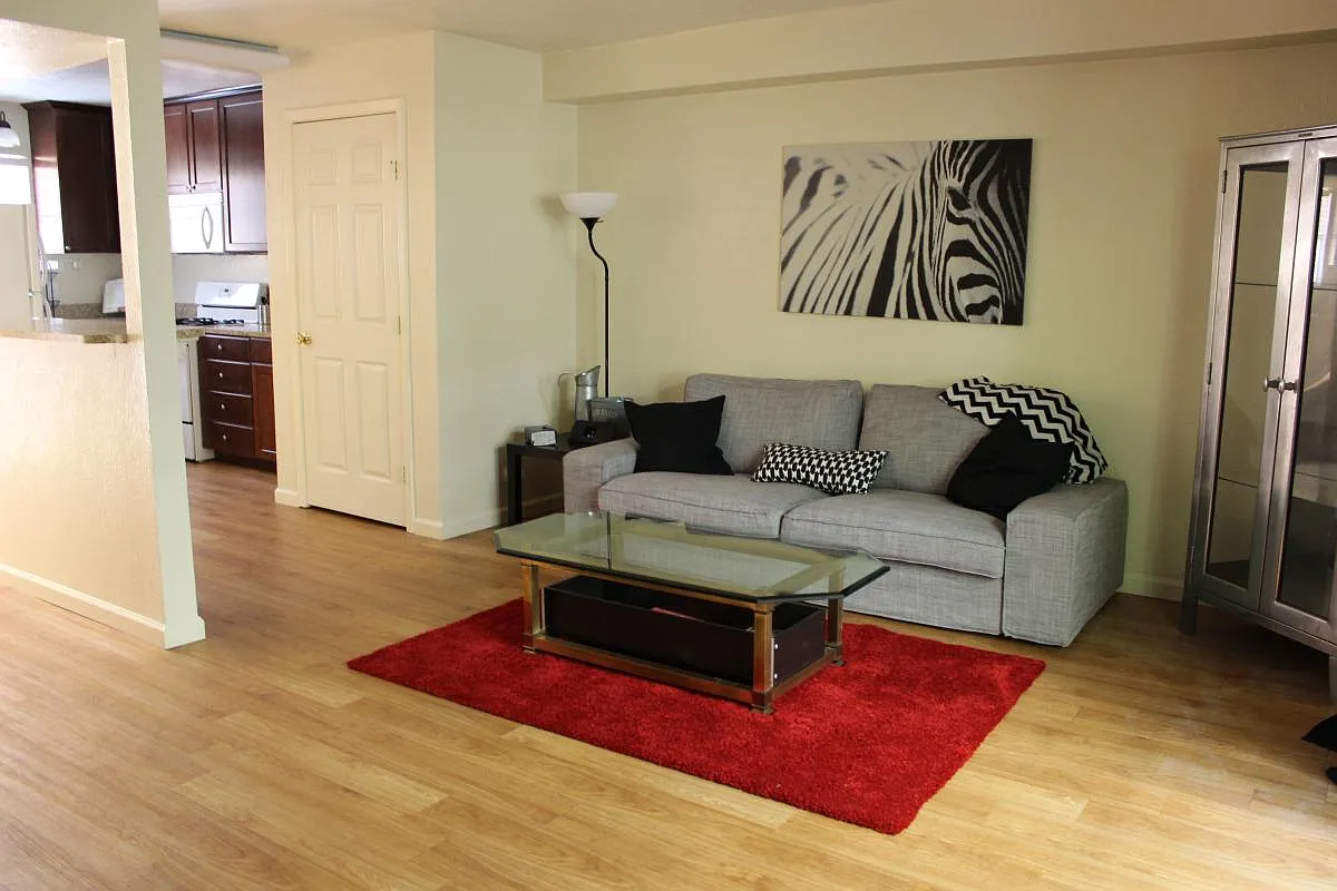 2 bed, 1550 sqft, $1,495 — Photo 2