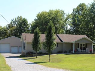 23679 Pleasant Valley Rd, Stonefort, IL 62987