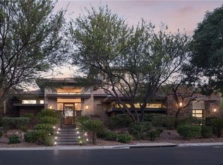 17 Soaring Bird Ct, Las Vegas, NV 89135