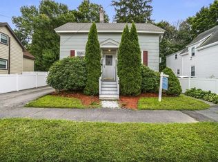 34 Sargent St, North Andover, MA 01845