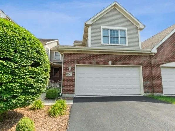 13342 Forest Ridge Dr, Palos Heights, IL 60463