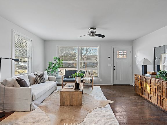 3rd image of 865 Joseph Ave