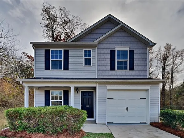 257 Christopher Dr, Burlington, NC 27217