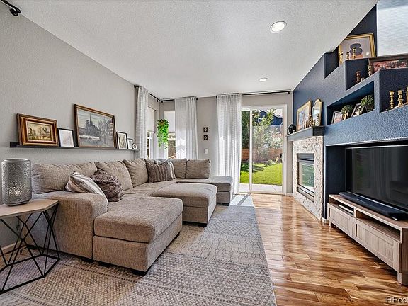 4th image of 17542 E 104th Way