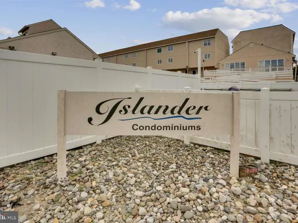 323 44th St S APT 117, Brigantine, NJ 08203