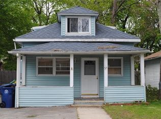 57 Fuller St, Warwick, RI 02889