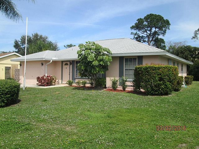 1st image of 1867 SE Vesthaven Ct