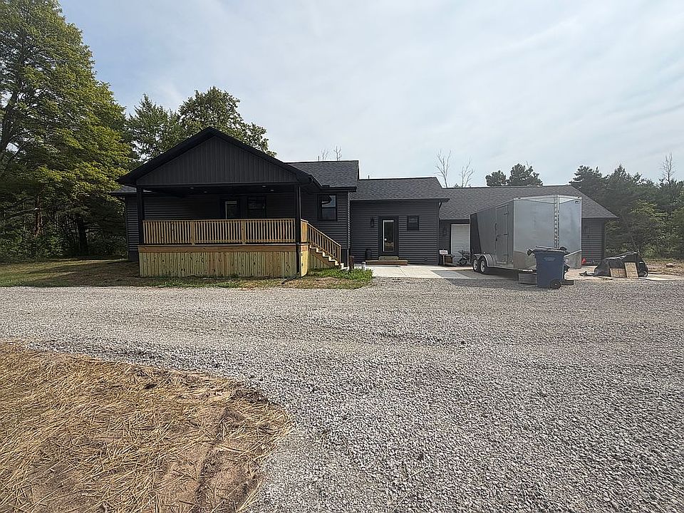 1st image of 1204 S Lorenz Rd