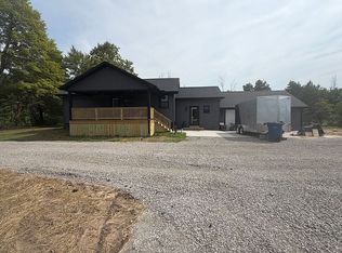 1204 S Lorenz Rd, Tawas City, MI 48763
