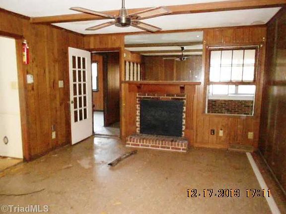 4th image of 1602 Woodridge Ave