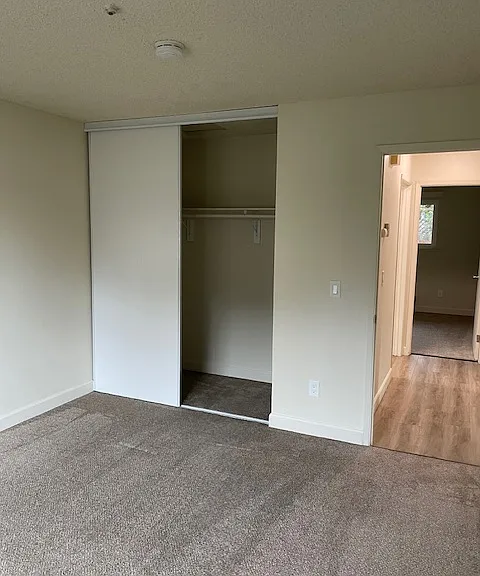 Vista Del Robles Apartments — Photo 9