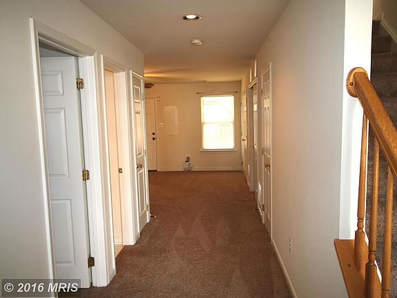4th image of 7768 Desiree St