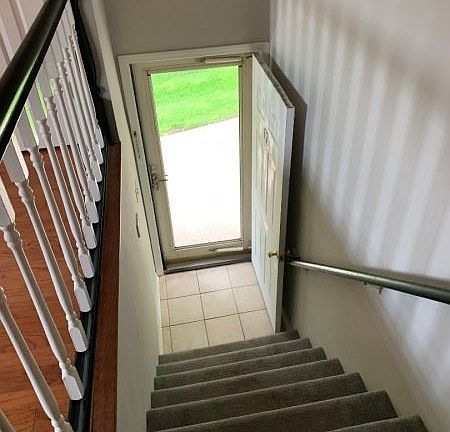 2nd image of 17 Burlington Ct #1