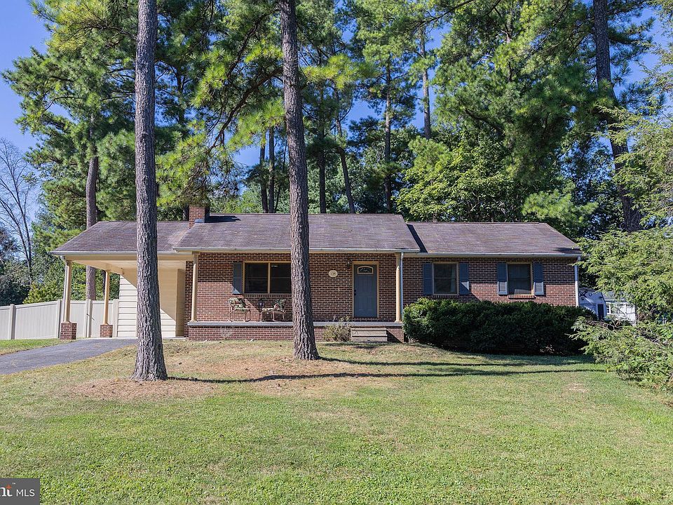 1st image of 134 Buckingham Dr