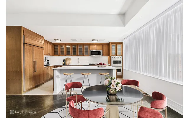 Rented by Douglas Elliman | media 26