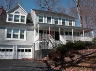 3028 Jenny Ln, Woodbridge, VA 22192