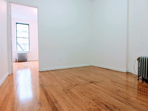 4th image of 236 E 89th St #1AA