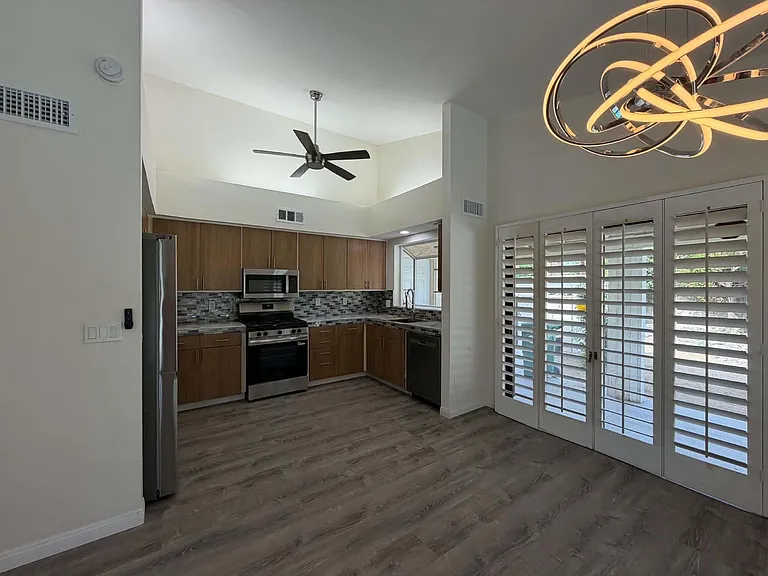 70451 Cobb Rd — Photo 8