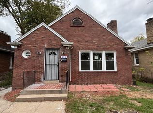 413 McKinley St, Gary, IN 46404