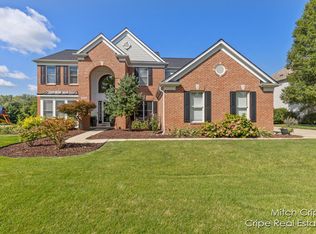 4438 Hickory Grove Ct NE, Ada, MI 49301