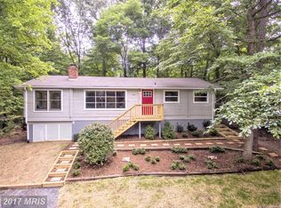 446 Comstock Dr, Lusby, MD 20657