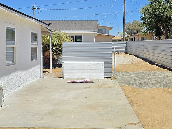 3rd image of 7425 Borrego Trl Unit A