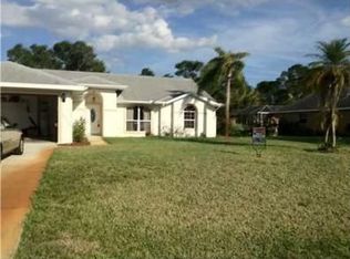4573 SW Daemon St, Port St Lucie, FL 34953