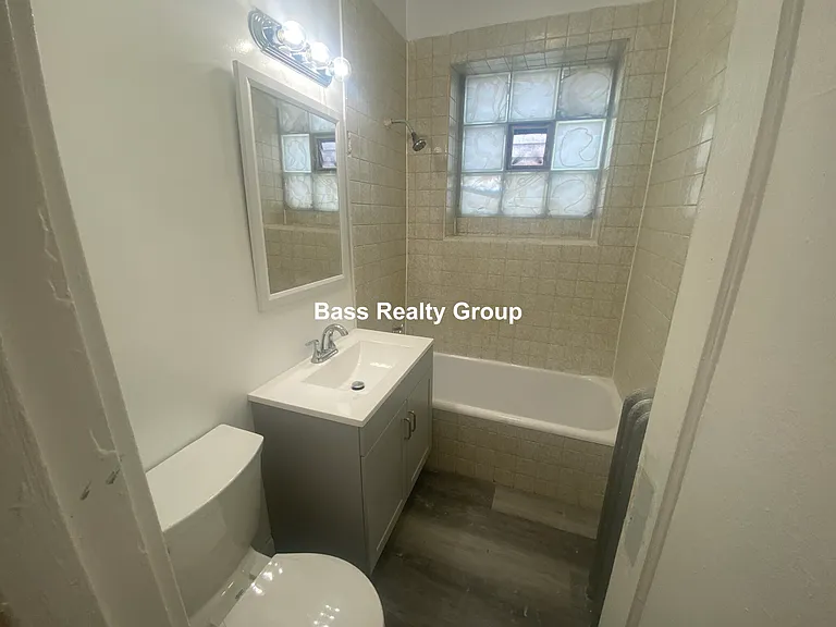 7752 N Eastlake Ter #3A — Photo 6