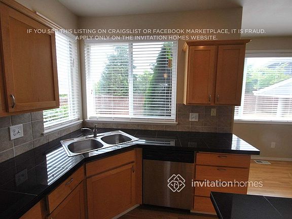 5th image of 16503 136th Ave E