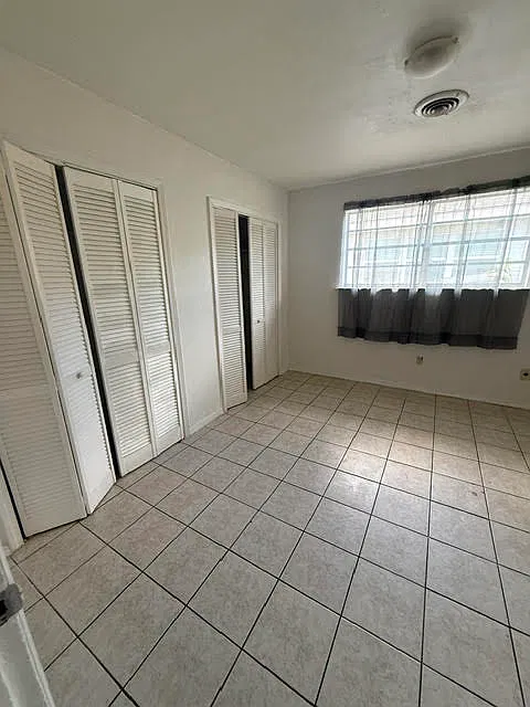 3 bed, $1,595 — Photo 4