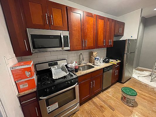 4th image of 28-21 37th St #3F