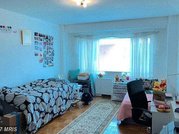 large bedroom with large closet