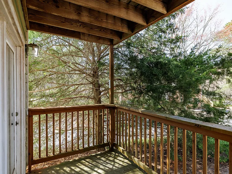 345 Research Dr — Photo 11