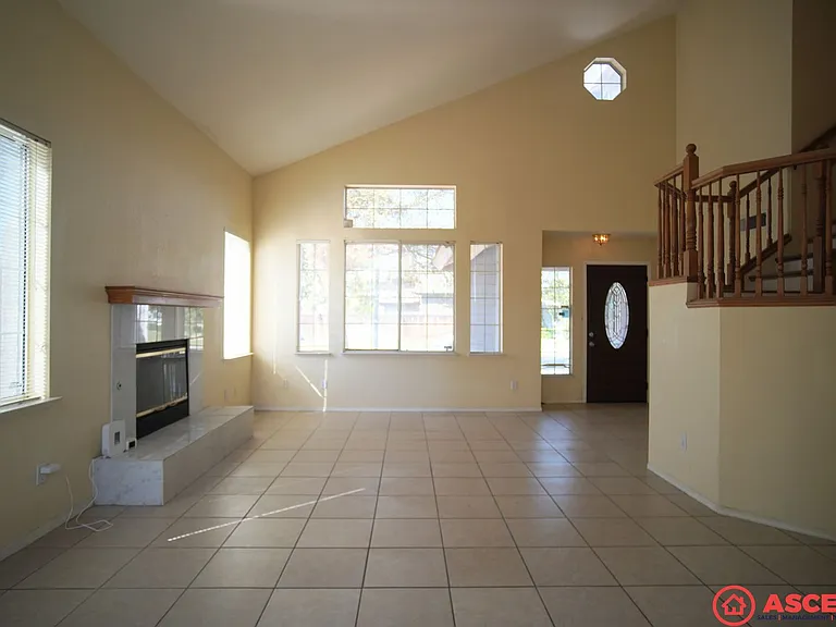 10801 Galway Bay Dr — Photo 2