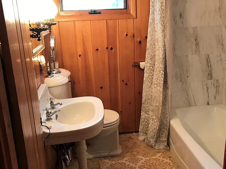 10 Juniper Ln — Photo 44