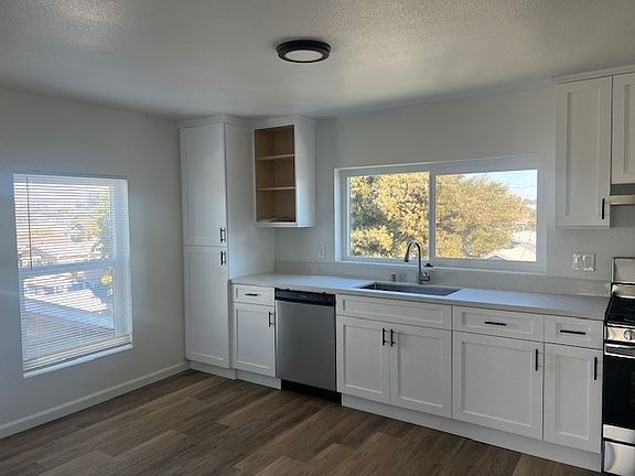 4th image of 2238 1/2 Ocean View Blvd #2238-1/2