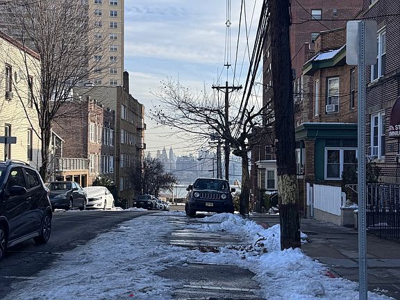 5th image of 27 66th St APT 4