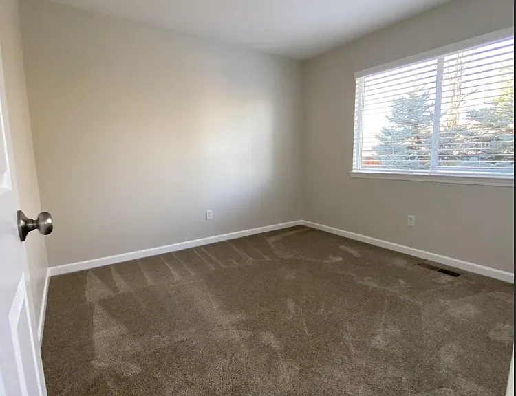 Dodge Dr — Photo 2