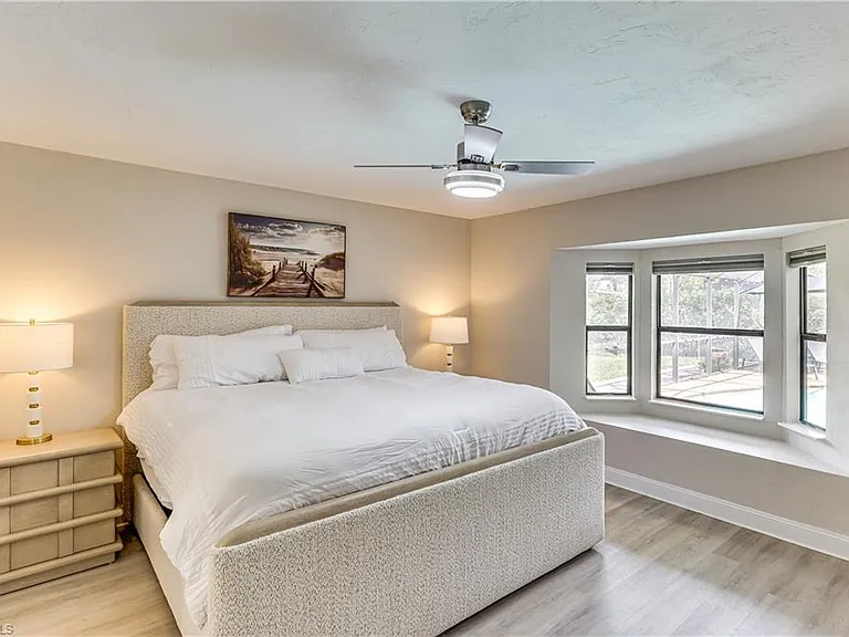 6030 Perthshire Ln — Photo 18