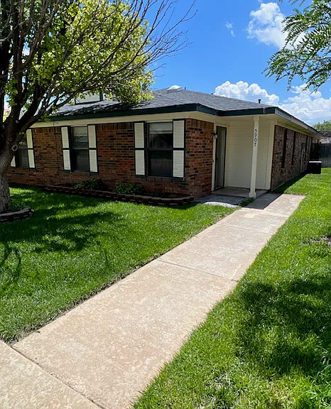 5907 Fordham Dr — Photo 1