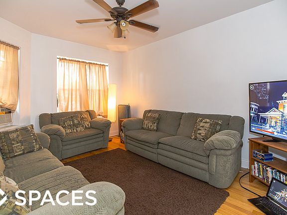 2nd image of 3117 W Argyle St #3121-3F