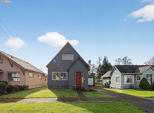 1st image of 1015 Maple St
